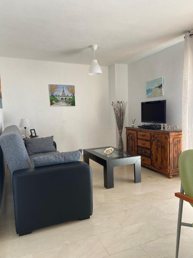 Piso Turistico Huetor Vega Apartment Exterior photo